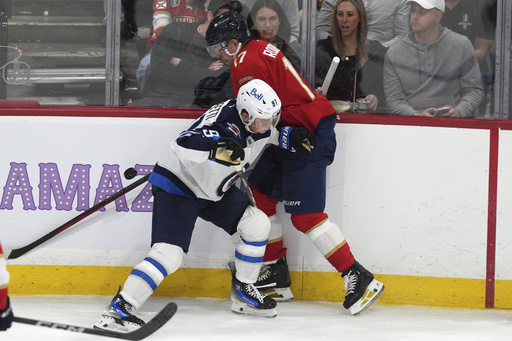 Jets Panthers Hockey-Preview (JPG)