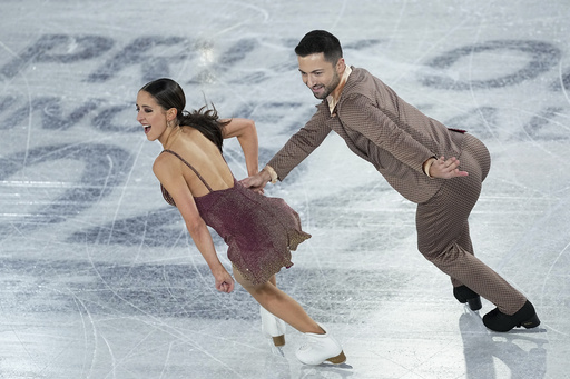 France Figure Skating-Preview (JPG)