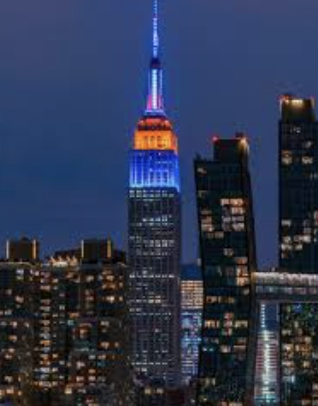 Empire State Building in Knicks Colors