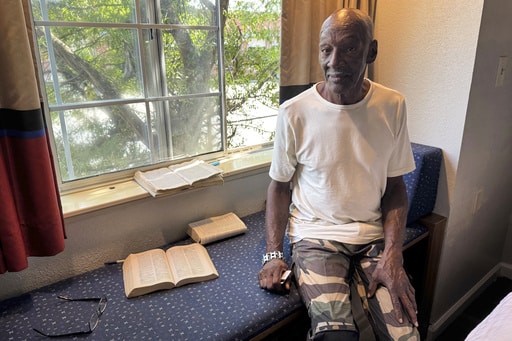 Atlanta Homeless Camp-Preview (JPG)