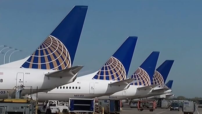United Airlines Stops Flights Across U.S. Due To 'Technology Issue'