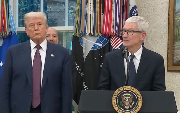Trump And Apple Join Forces In a Massive $100B U.S. Investment