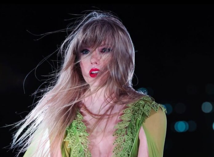 Taylor Swift Vinyl Leak: Here Is Alleged 12-Song Tracklist!