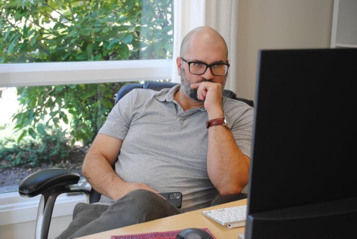 Man Poisoned After Following Dangerous Diet Suggested by AI